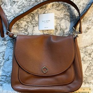 Kate, spade, Crossbody or shoulder bag: color saddle never used perfect leather